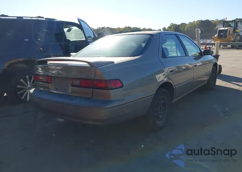 1999 Toyota Camry Le from USA, damaged, VIN JT2BG22KXX0294671